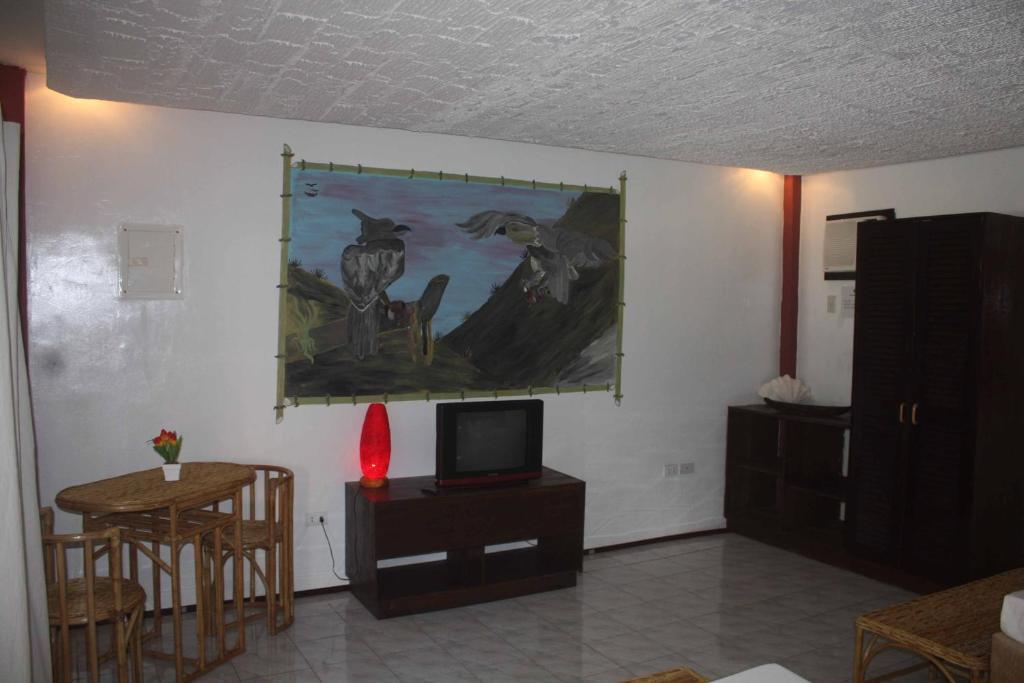 Cooper'S Beach Resort Lucbuan Екстериор снимка